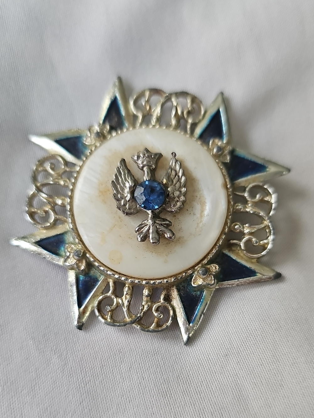 Vintage-Inspired White and Blue Enamel Starburst Brooch